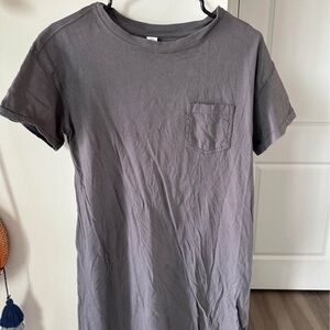 Old Navy Women's Short Sleeve Pocket Tee - Gray